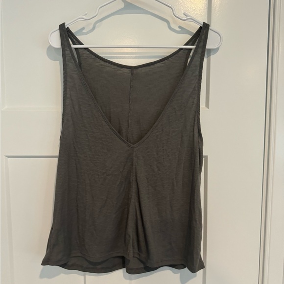 Free People Tank - Picture 2 of 3